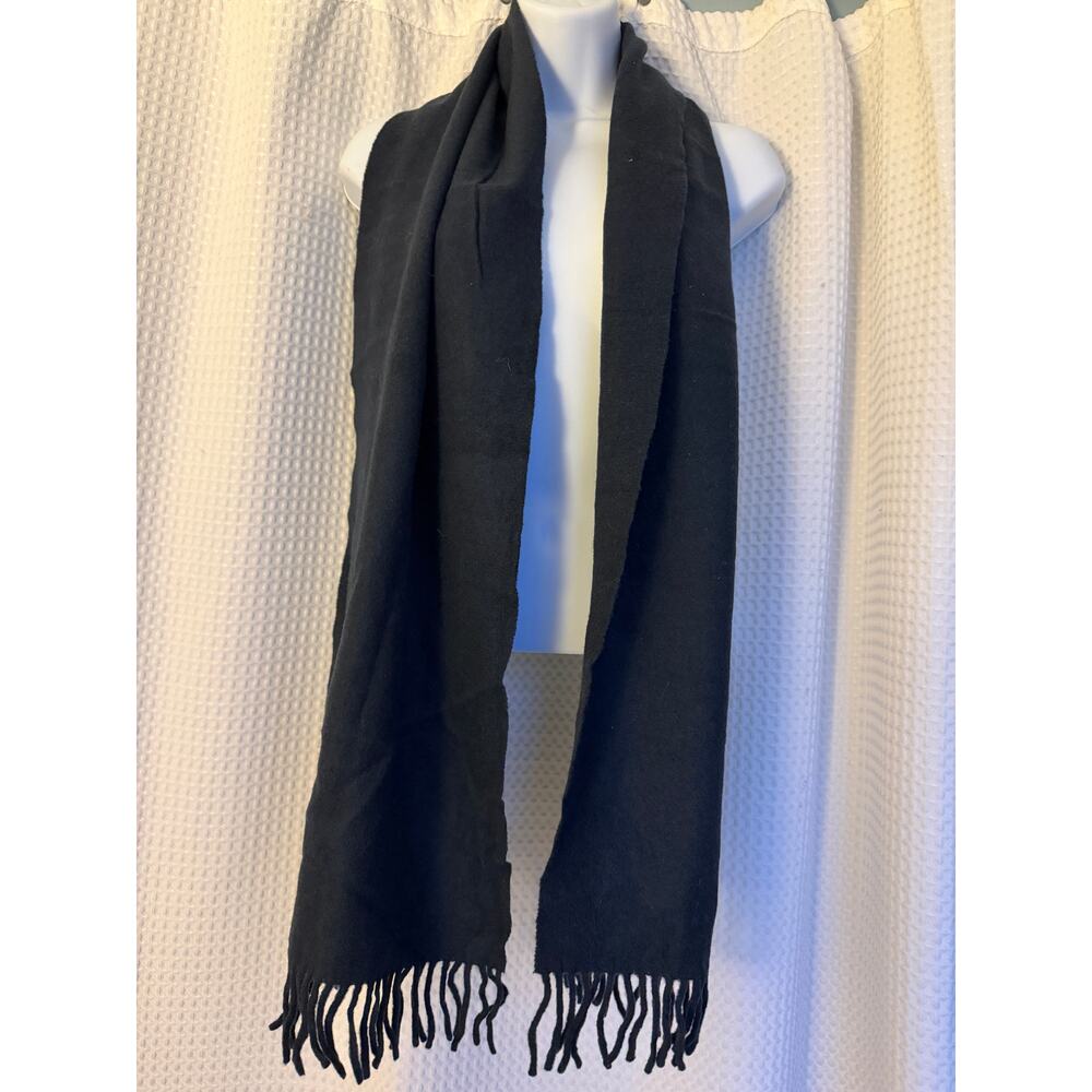 Gio Jeans Company 100% Lambswool Navy Blue Fringe Scarf Unisex